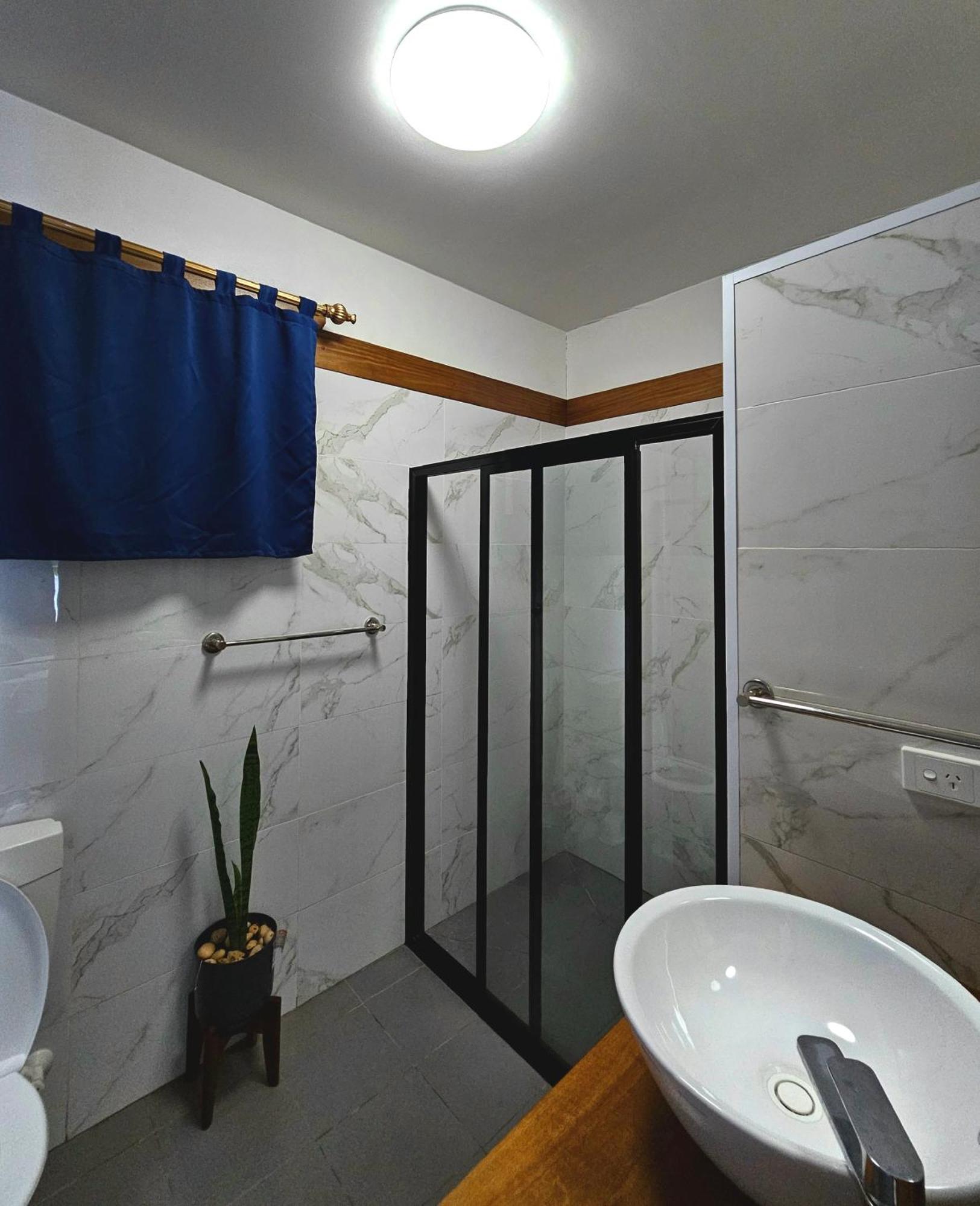 Sanalae Apartments Honiara Exterior photo