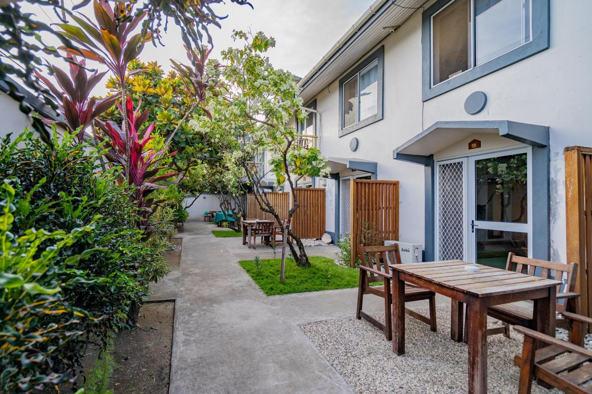 Sanalae Apartments Honiara Exterior photo