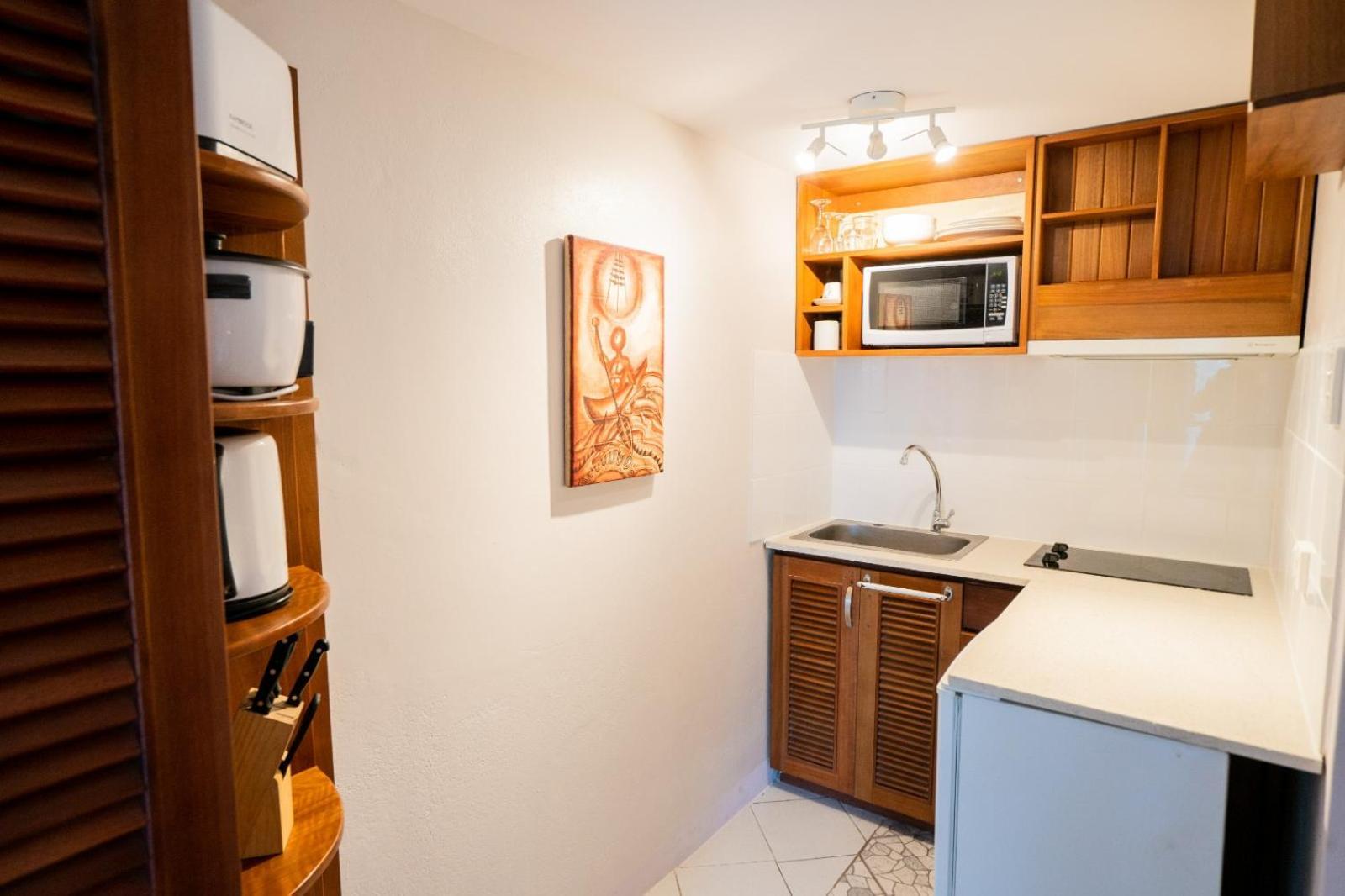 Sanalae Apartments Honiara Exterior photo