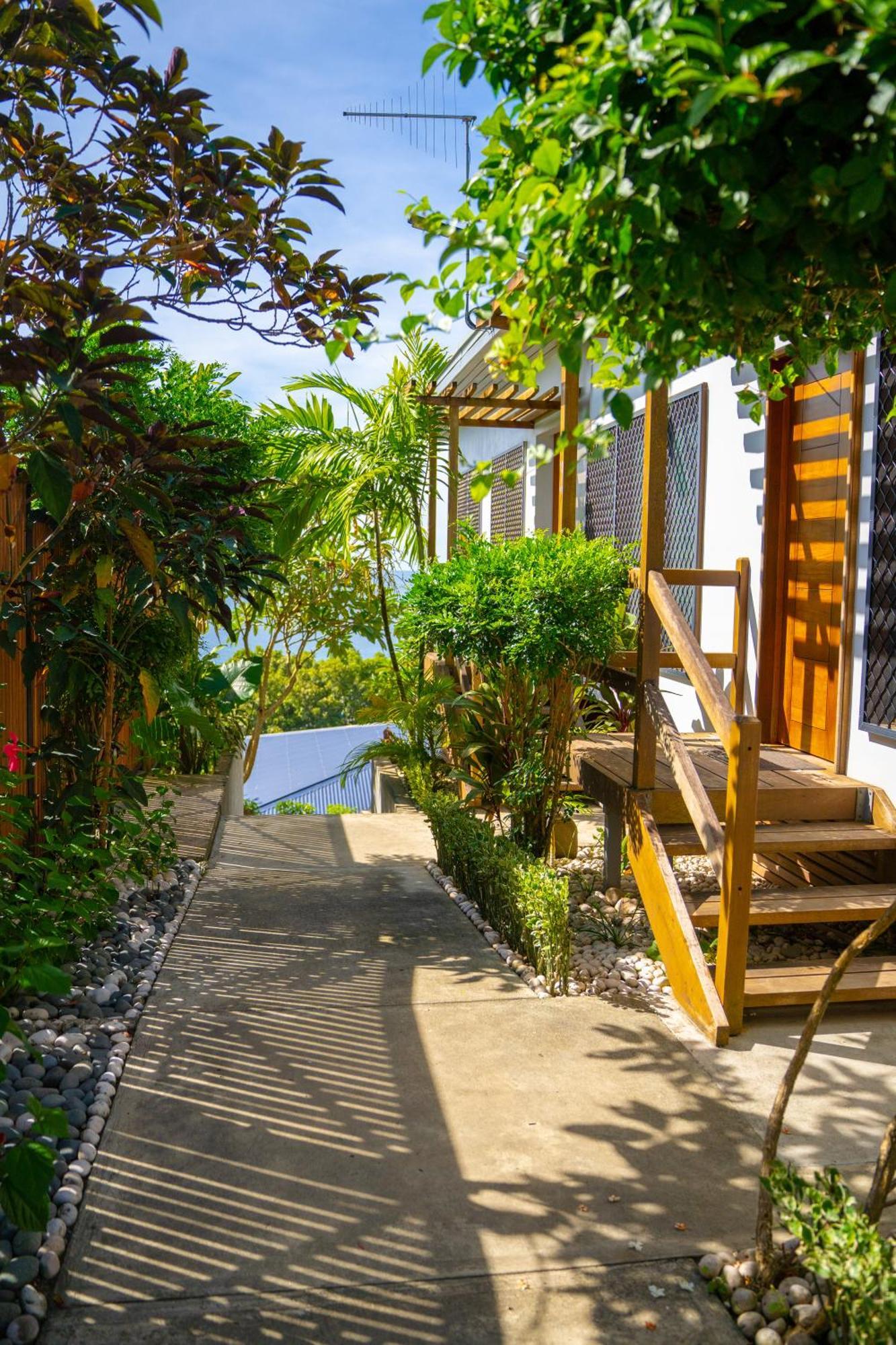 Sanalae Apartments Honiara Exterior photo